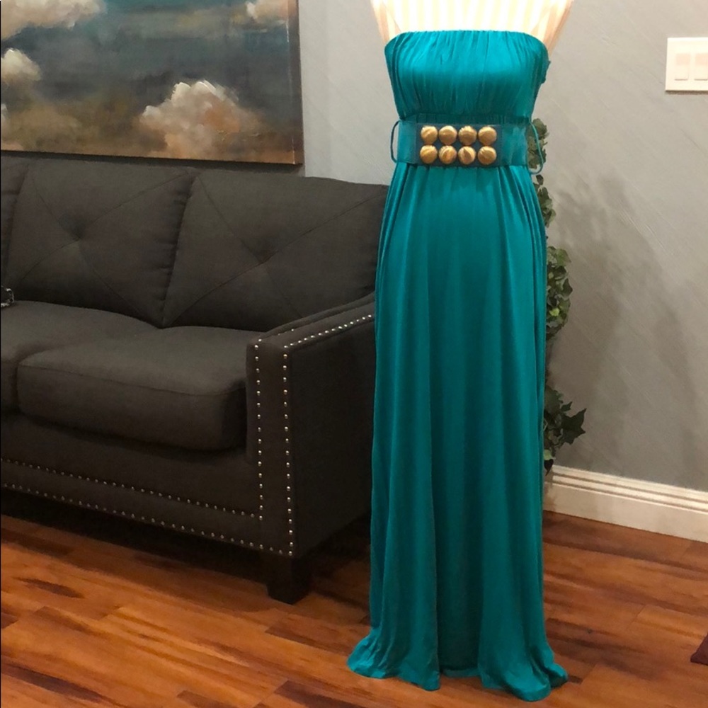 NWOT strapless maxi dress